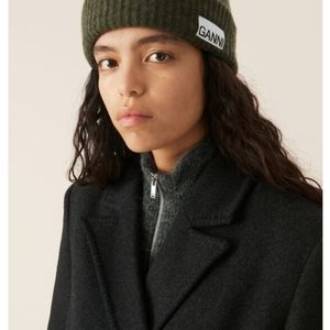 - Ganni Beanie Dark Moss